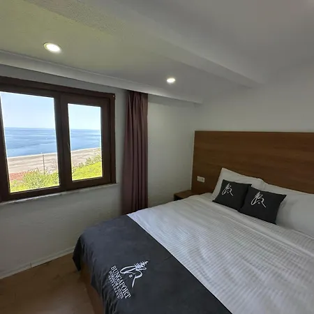 Bungaport Luxury Bungalows&suits 里泽