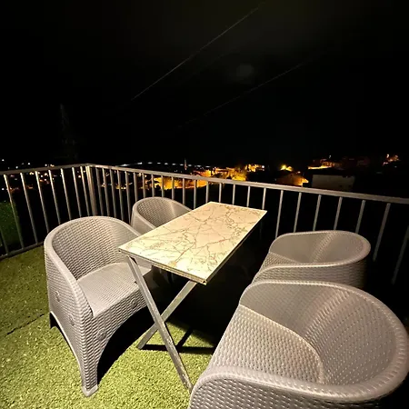 酒店 Bungaport Luxury Bungalows&suits 里泽