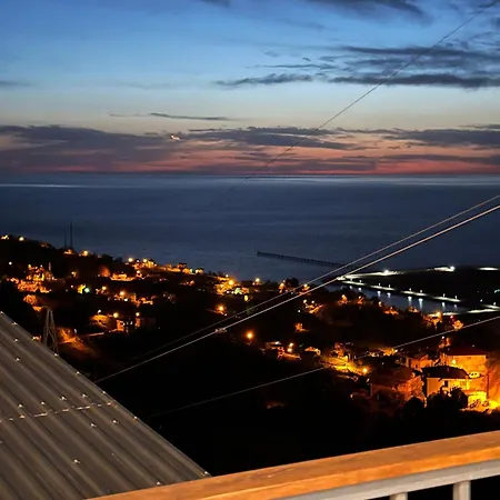 Bungaport Luxury Bungalows&suits Hotel *